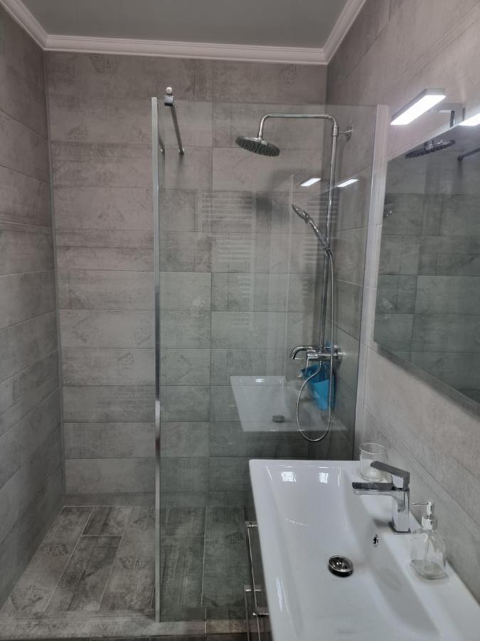 Apartament 2 Camere Eliberarii Constanţa Exteriér fotografie